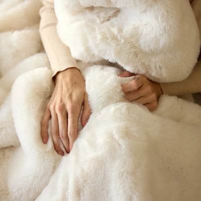 Snuggle Luxe Blanket