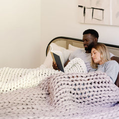 Nuzzie - The best Weighted Blanket available at the market
