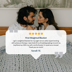 Couple snuggling with blanket, 5 star review #Color_Misty-Grey
